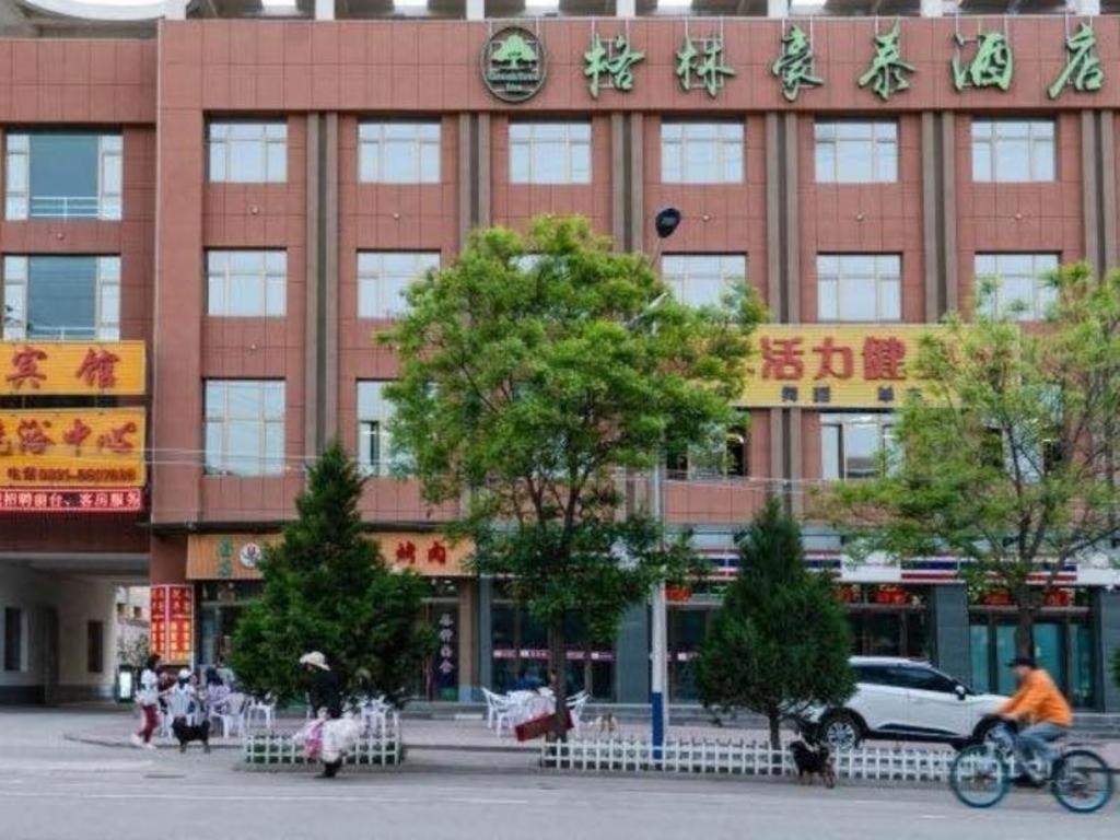 Greentree Inn Lanzhou Yuzhong County Business Hotel Dış mekan fotoğraf